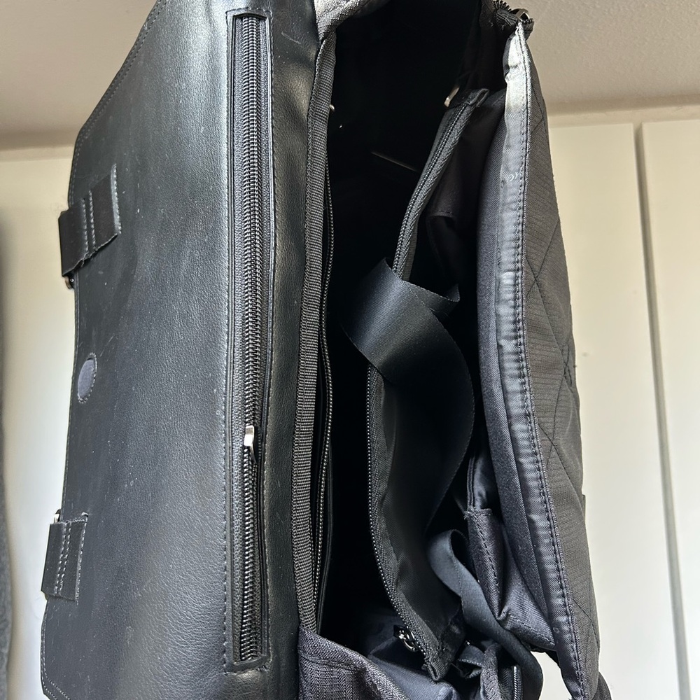 Paperclip Diaper bag - Picture 6 of 9